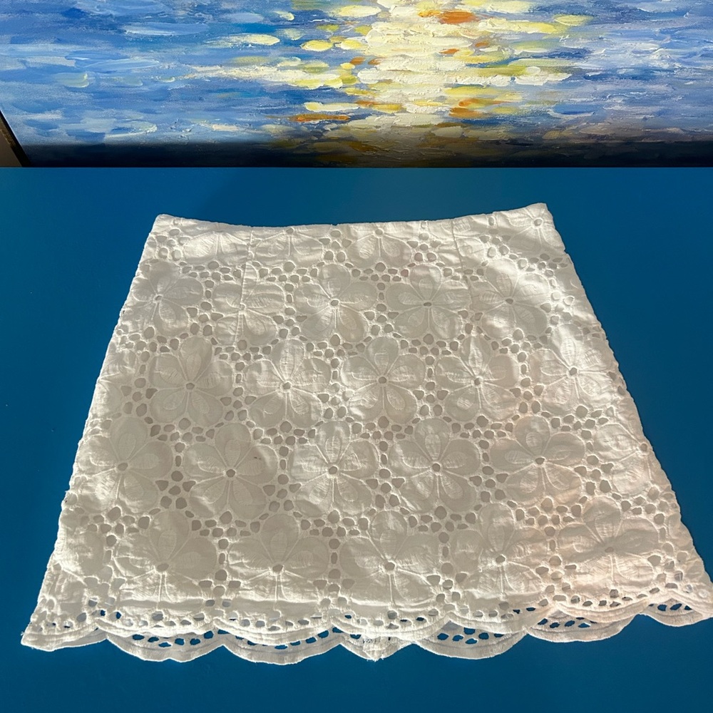 Elegant Lilly Pulitzer White Lace Skirt